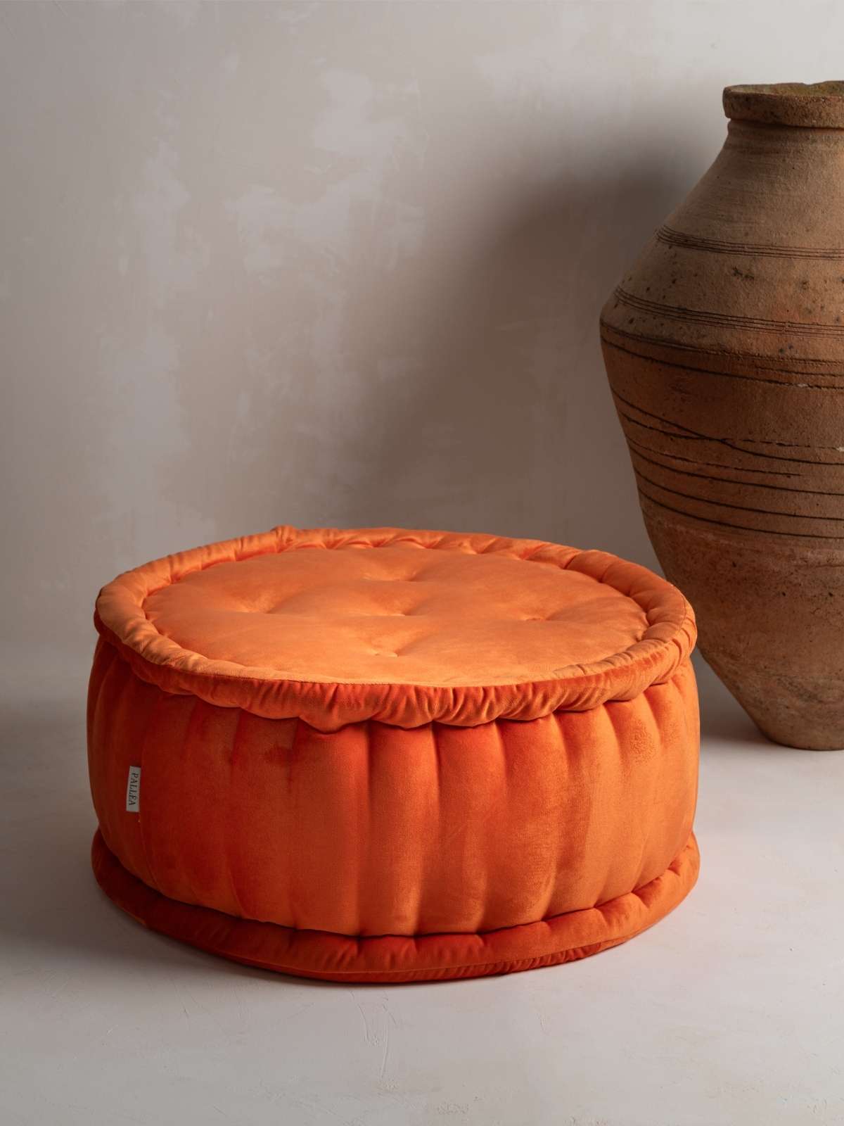 Solea Pouff